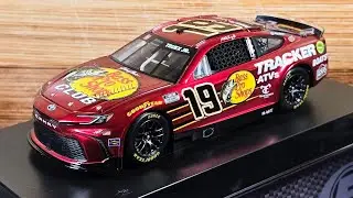 REVIEW: ELITE Liquid Color Martin Truex Jr 2024 Bass Pro Shops Legacy 1:24 Nascar Die-cast 