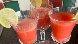 This strawberry juice is great for  cleansing your gut