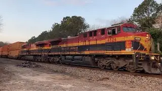 Cool KCSM AC4400CW with low ditch lights leads M526-13 through Lagrange GA! 12/13/2025 7:53 AM