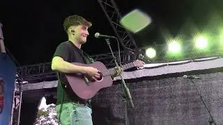 CALUM BOWIE-EDINBURGH FOODIES FEST-DANCING QUEEN.