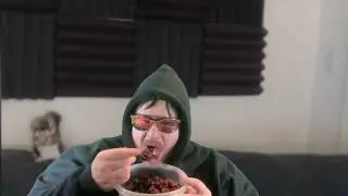 JTL Tries It  Hershey Chocolate    Cereal