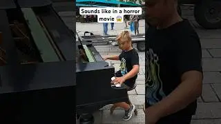 Sweet Dreams by Marilyn Manson - Piano Cover #streetpiano #sweetdreams #pianoinpublic