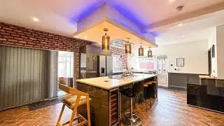 Beautiful Detached Villa - Jacuzzi Bath - Parking | Manchester, United Kingdom | Hotel Review 🛏️