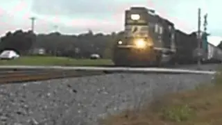 NS G61 heads back north with NS 6109 leading