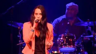Leave Me - Amy Chase (Original)