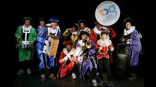 Sinterklaas in het provinciehuis in Den Bosch met Pietenbandje Potverdiksie uit Berlicum