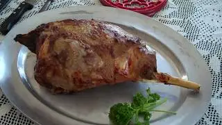 Manche a Gigot - Leg of Lamb Holder