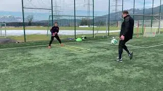 Torwart Training MB mit Simon Bodrazic , Koordination kombiniert mit Fangtechnik und abrollen.