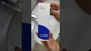 First time trying Isntree Hyaluronic Acid Low pH Cleansing foam #shorts #isntree #skincare