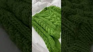 Williamsburg sweater v neck pattern out now #knit #knitting #sweaterpattern