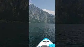 Crazy sup tour at the beautiful Traunsee in the Salzkammergut 🏄 #traunsee #gmunden #traunstein