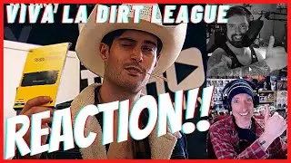 Serving a hot customer in retail-Viva La Dirt League-Reaction