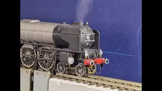Hornby Tornado with Synchronised smoke and Digitrains sound