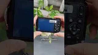 An explosion-proof digital camera. Compact and portable, palm sized, can be placed in a pocket.