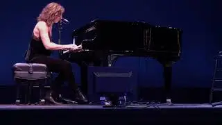 Sarah McLachlan - Fallen Florida Theatre Jacksonville Florida 02 / 24 / 2019