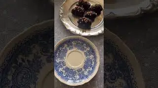 Финики в шоколаде с начинкой #финик #шоколад #ремесло #винтаж #визуал #этика #эстетика