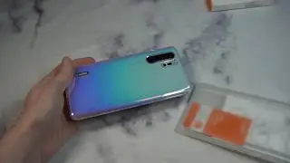 Жидкокристаллический чехол Spigen для Huawei P30 Pro Распаковка и обзор
