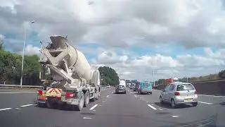 London M25 Motorway Clockwise 30 minutes travel