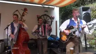 Brunner  Buam  -  Walzerlied