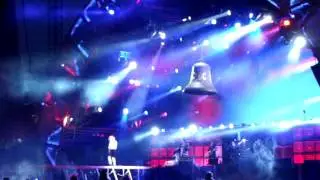 Rob goes to AC/DC at Werchter