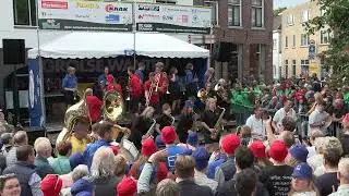 De Eierjongens Winterswijk Winnaar 1ste prijs Dweilorkestendag Groenlo Hoofdpodium markt 29 mei 2025