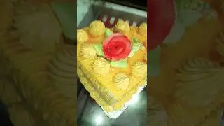 butter cream cake design #viralvideo #shortsfeed #cakedecorating