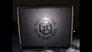 Disc Golf Mystery Box - Discmania Black Mystery Box - Simon Lizotte Edition