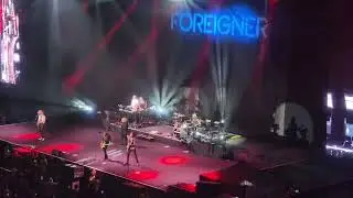 Foreigner - Hot Blooded - Arena CDMX (Mexico City, Mexico) - 2025-04-28