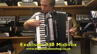Excelsior 940 Midivox II 120 Bass Accordion