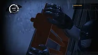 It's the suicide collar with a tweak from the Joker | Batman Arkham Asylum 2009