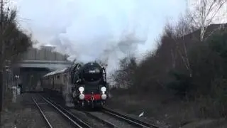35028 'Clan Line' works hard past Egham - 1Z82