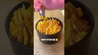 Fail 🫠 #candle #geschenkideen #kerzen #diy #kerzendiy #kerzengie&szlig;en #fail #harrypotter #gryffindor