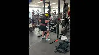 Slow and controlled 505lbs for a paused triple #powerlifting #strength #gymlife #strengthtraining