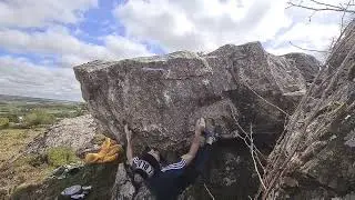 Peng Roof V6.Mynydd Carningli, Carn Cwn. Pembrokeshire