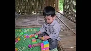 &ldquo;Single Mother Struggles to Survive the Frightening Rainy Season | Emotional Story&rdquo;