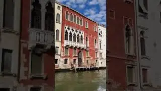 Ausflug nach Venedig - Urlaub 2022 - Bootstour durch die Kan&auml;le - Lagune Fahrt zum Markusplatz