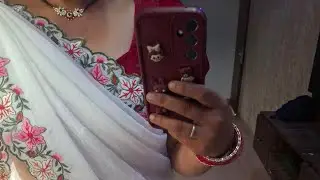 off white colour with dark colour combination 😍 crunchy fabric aplich #Apsara saree #जिजाऊ