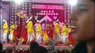 My lill champ dance performance 🥳🥳 in school christmas 🎄🎁 celebration 🎉💐