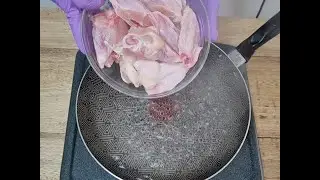 Ya no frito el pollo en aceite, &iexcl;ahora solo lo frito en agua hirviendo!