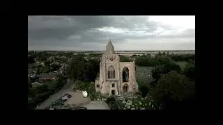 CROWLAND Historic 1300 year old Abbey and village!