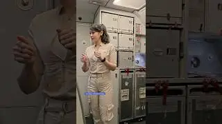 Mbak Tia Pramugari Cantik Super Air Jet Menyambut Penumpang Masuk Pesawat 🥰🥰🙏🙏