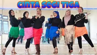 Cinta Segitiga Line dance Choreo Caecilia Maria Fatruan ( INA) || Harmony bunda LD