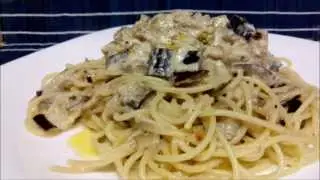 Spaghetti Con Berenjenas Y Nata.