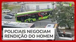 Motorista de ônibus é feito refém em Itaquera, na zona leste de São Paulo