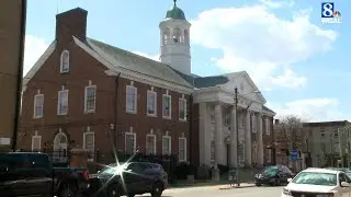 York City Police Commissioner holds city forum in Spanish