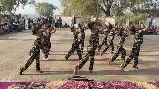 Ma tuje salam deshbhakti dance performance vasna kotariya primary school