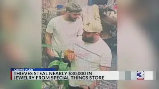 Thieves steal nearly $30k in jewelry from Memphis store