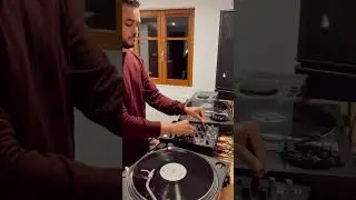 Early Hardstyle Vinyl Blend &mdash; Built on &ldquo;The Realm&rdquo; (1 Take) #shorts   #earlyhardstyle #vinylmix