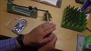 Reloading for Beginners - loading powder to the case