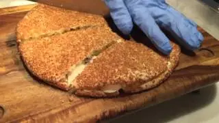 KAA'K WITH EGGS AND CHEESE || Zaroob
